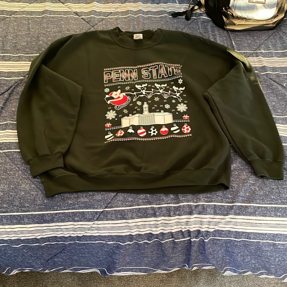 90s Penn State Christmas Crewneck Black